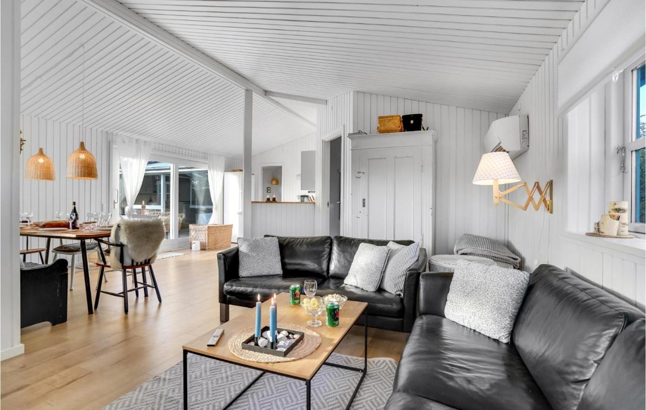 Lovely Home In Otterup With Kitchen Bagian luar foto